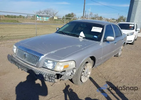 2010 Mercury Grand Marquis Ls (Fleet Only) z USA, uszkodzony, nr VIN 2MEBM7FV1AX613478